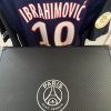Statuette Ibrahimovic, coffret Collector PSG et livre Backstage