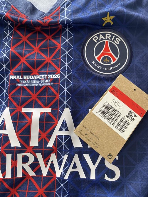 Maillot PSG Domicile 2025/26 Nike Officiel inclus Patch détail Final Budapest/Drapeau/Etoile