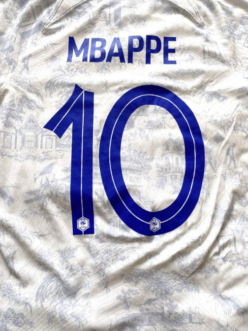 Maillot Nike authentique France 🇫🇷 FFF Mbappe Away 2022 taille S