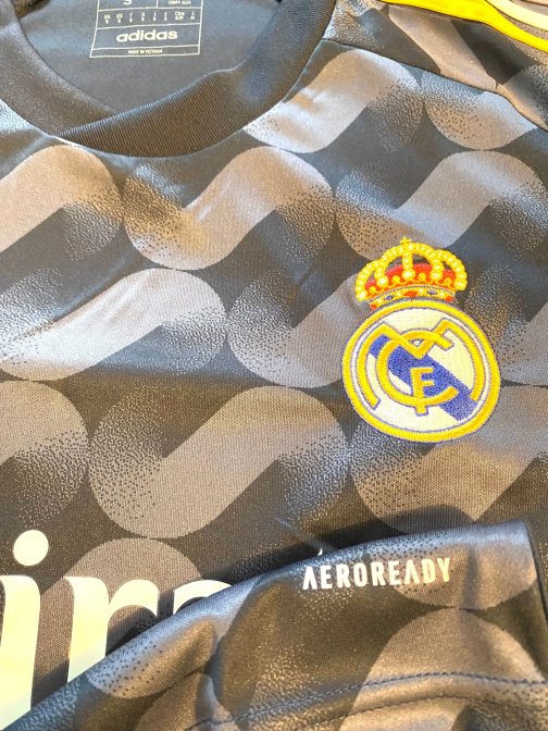 Maillot Adidas Stadium Real Madrid Away 2023/2024 Taille S Neuf