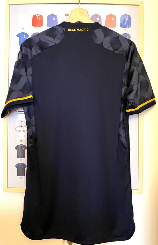 Maillot Adidas Stadium Real Madrid Away 2023/2024 Taille S Neuf