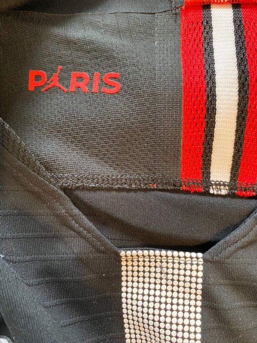 Maillot Jordan Stock Pro PSG Third 20182019, Taille S, Neuf col Maillot Jordan Stock Pro PSG Third 2018/2019, Taille S, Neuf