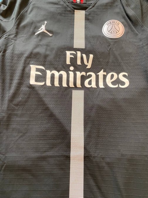 Maillot Jordan Stock Pro PSG Third 20182019, Taille S, Neuf recto zoom Maillot Jordan Stock Pro PSG Third 2018/2019, Taille S, Neuf