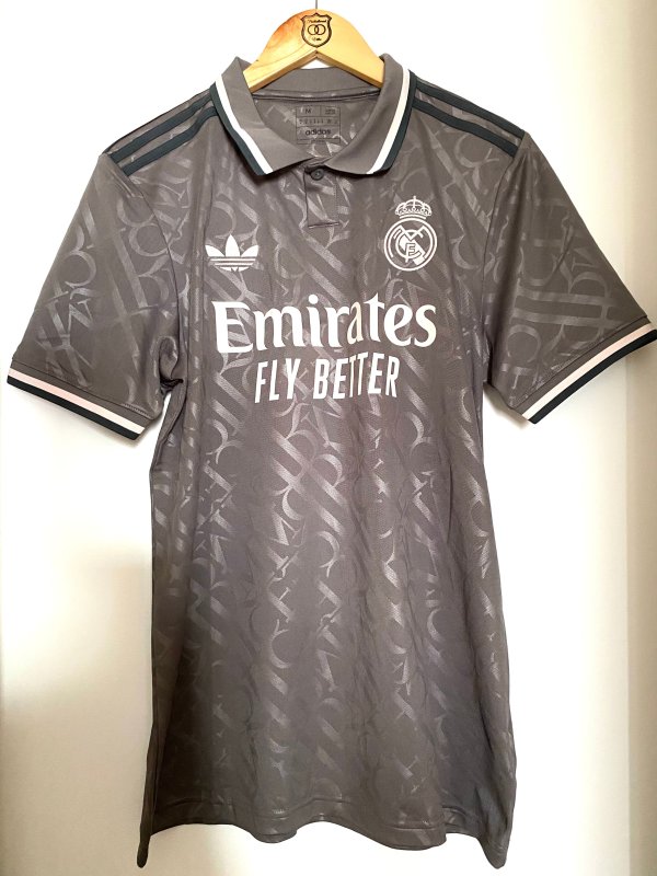 Maillot Adidas Originals Trefoil Real Madrid Third 2023/2024 Taille M