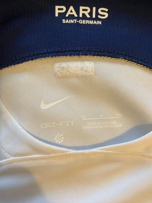 Maillot Nike Stadium PSG Away 2023/2024 Taille S Neuf avec étiquette