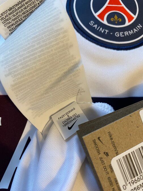 Maillot Nike Stadium PSG Away 2023/2024 Taille S Neuf avec étiquette