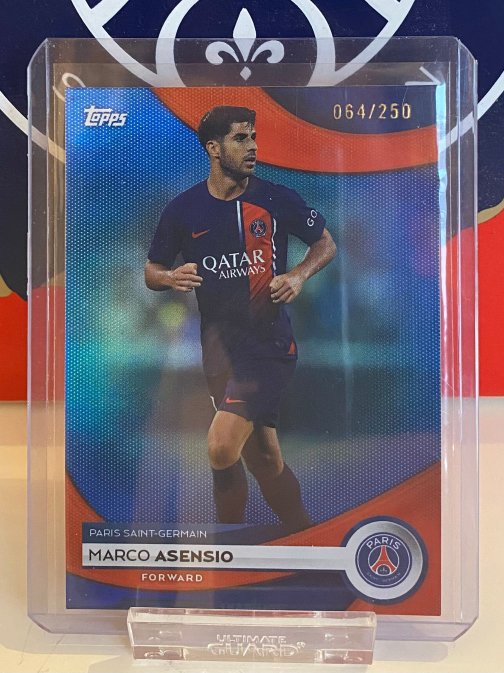 Topps PSG Team Set 23-24 Marco Asensio Parallel Numérotée 064250 (1) Topps PSG Team Set 23-24 Marco Asensio Parallel Numérotée 064/250